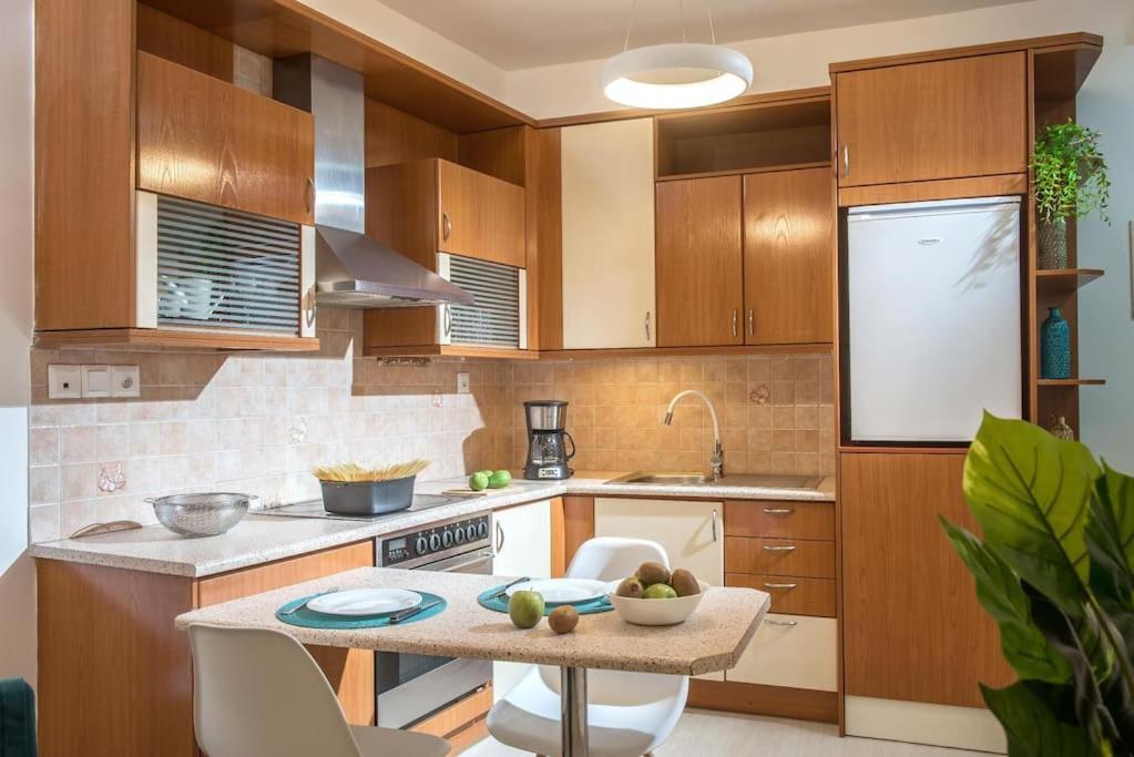 Mojo - Central Cozy Apartment Heraklion  Екстер'єр фото
